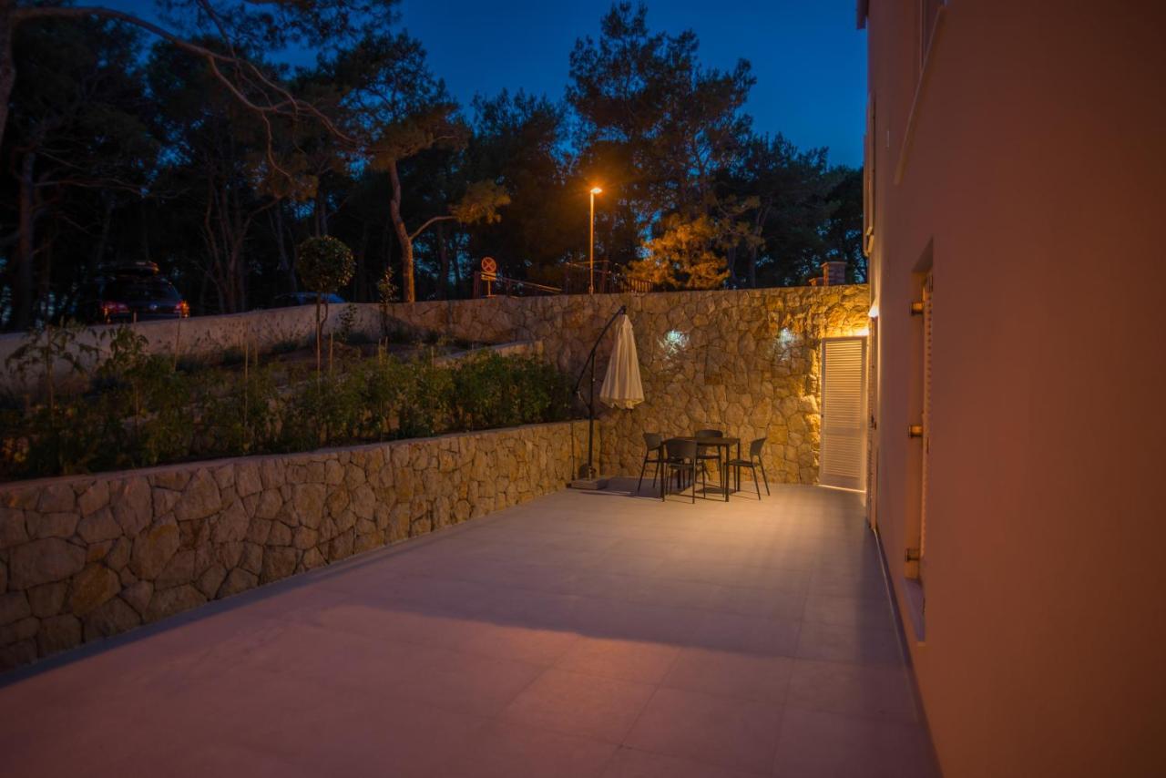Cikat Bay Residence Mali Lošinj Eksteriør bilde