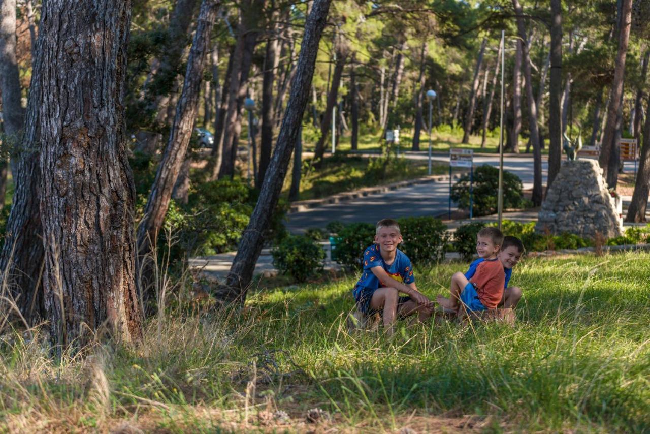 Cikat Bay Residence Mali Lošinj Eksteriør bilde